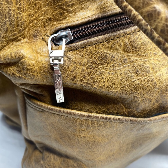 Large Genuine Leather Purse from Mexico - Picture 5 of 10